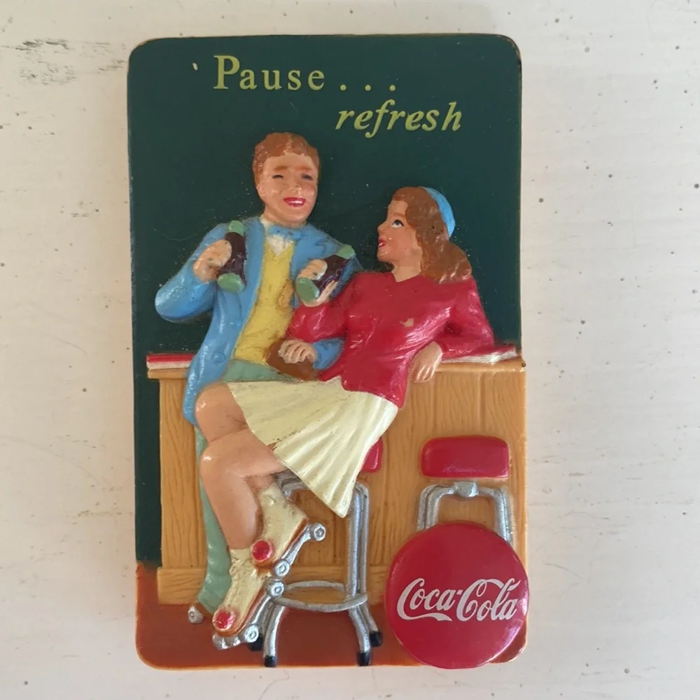 Coca Cola Collectors Set Vintage Coca Cola Tin Acrylic Tumblers Glasses Magnet